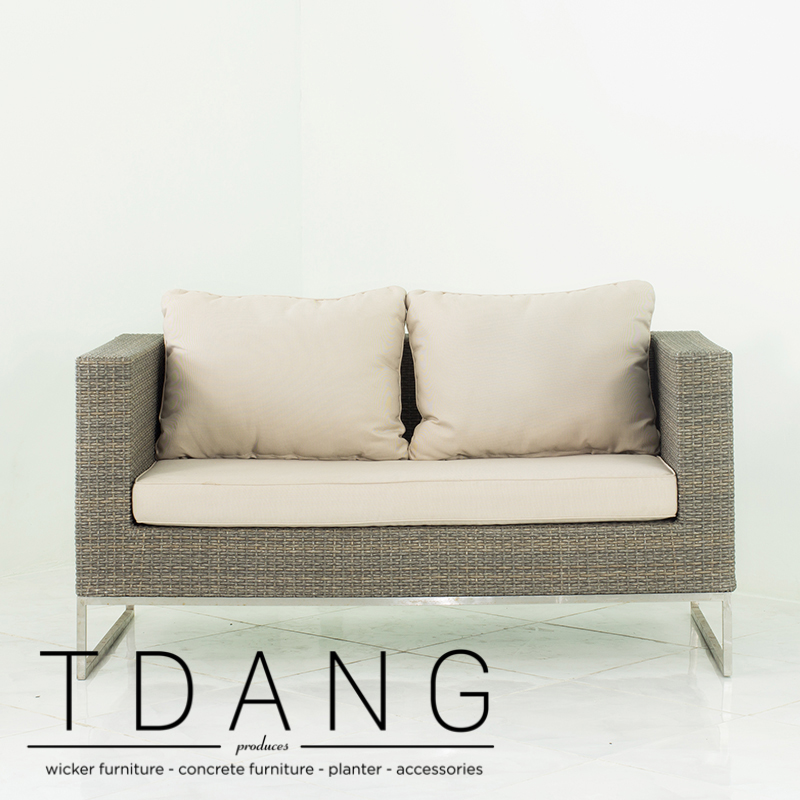 Code 3014 Coronado Wicker Sofa 2 seats