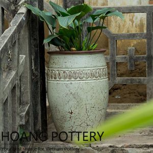 Antique Style Tall Shape Planter Decor (HPHP035)