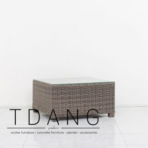 Hanover Wicker Table (Code 4040)