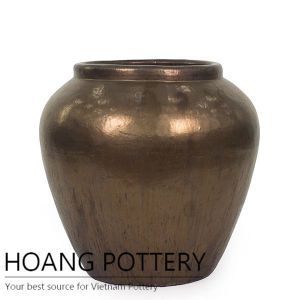 Bronze urn for garden design
