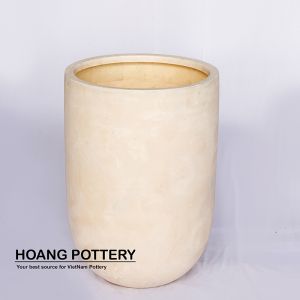 Round-Bottom Fiberglass Pot