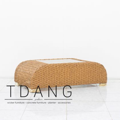 Stratford Wicker Table (Code 4042)