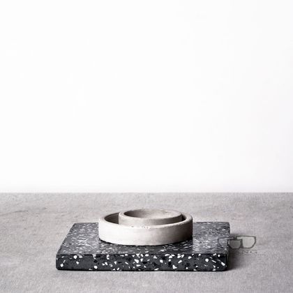 Cement plate