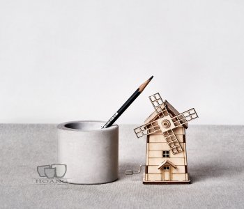 Create a DIY cement planter